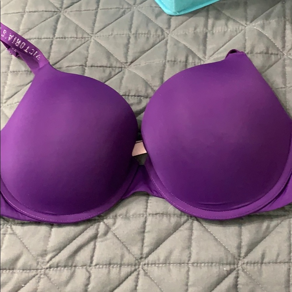 VS bra 36D